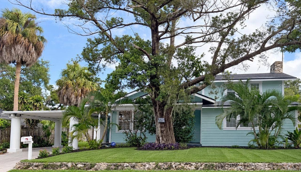 1812 12TH AVENUE W, Bradenton, FL 34205 Front View