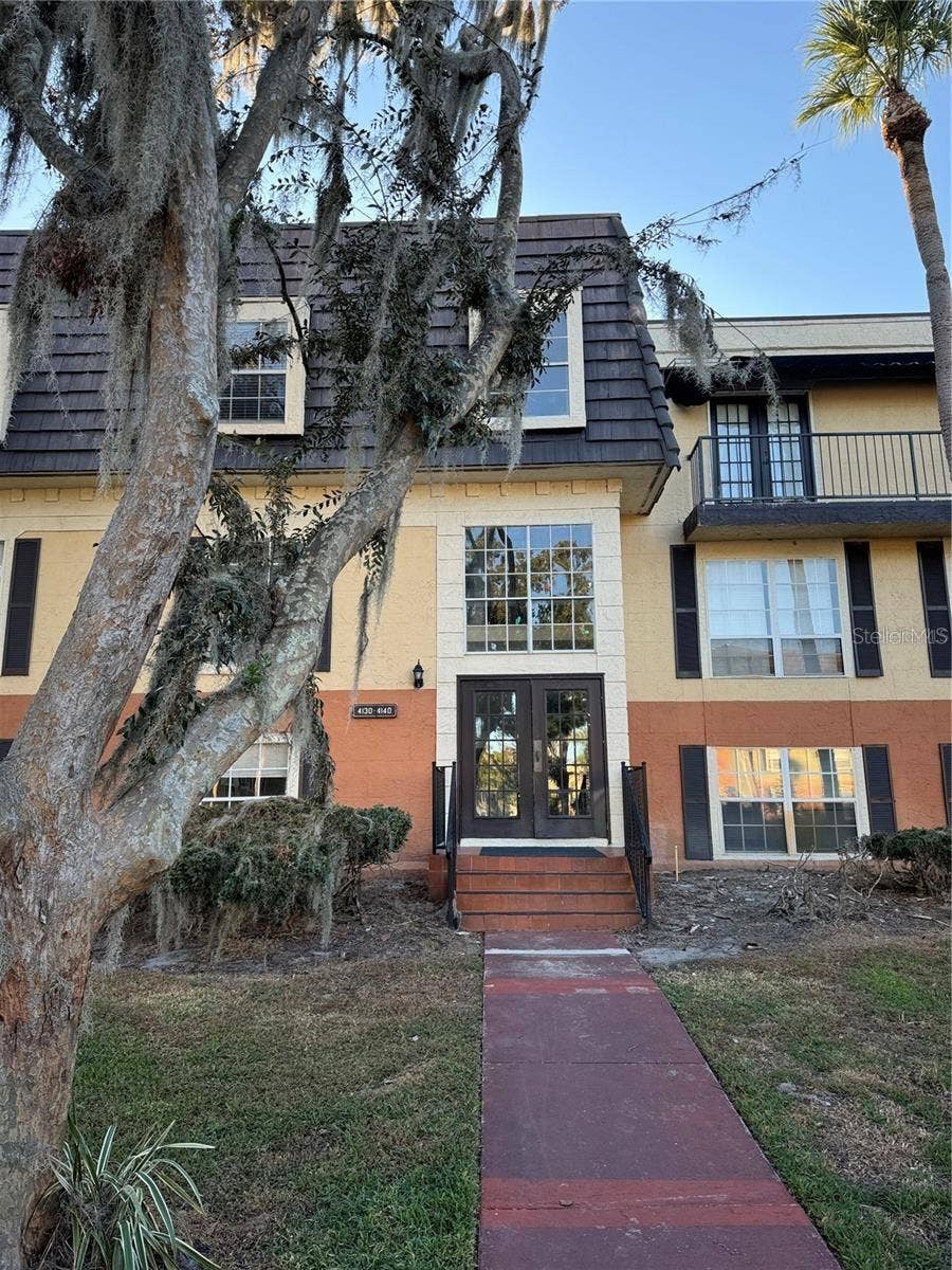 Property photo for 4136 VERSAILLES DRIVE, #4136D, Orlando, FL