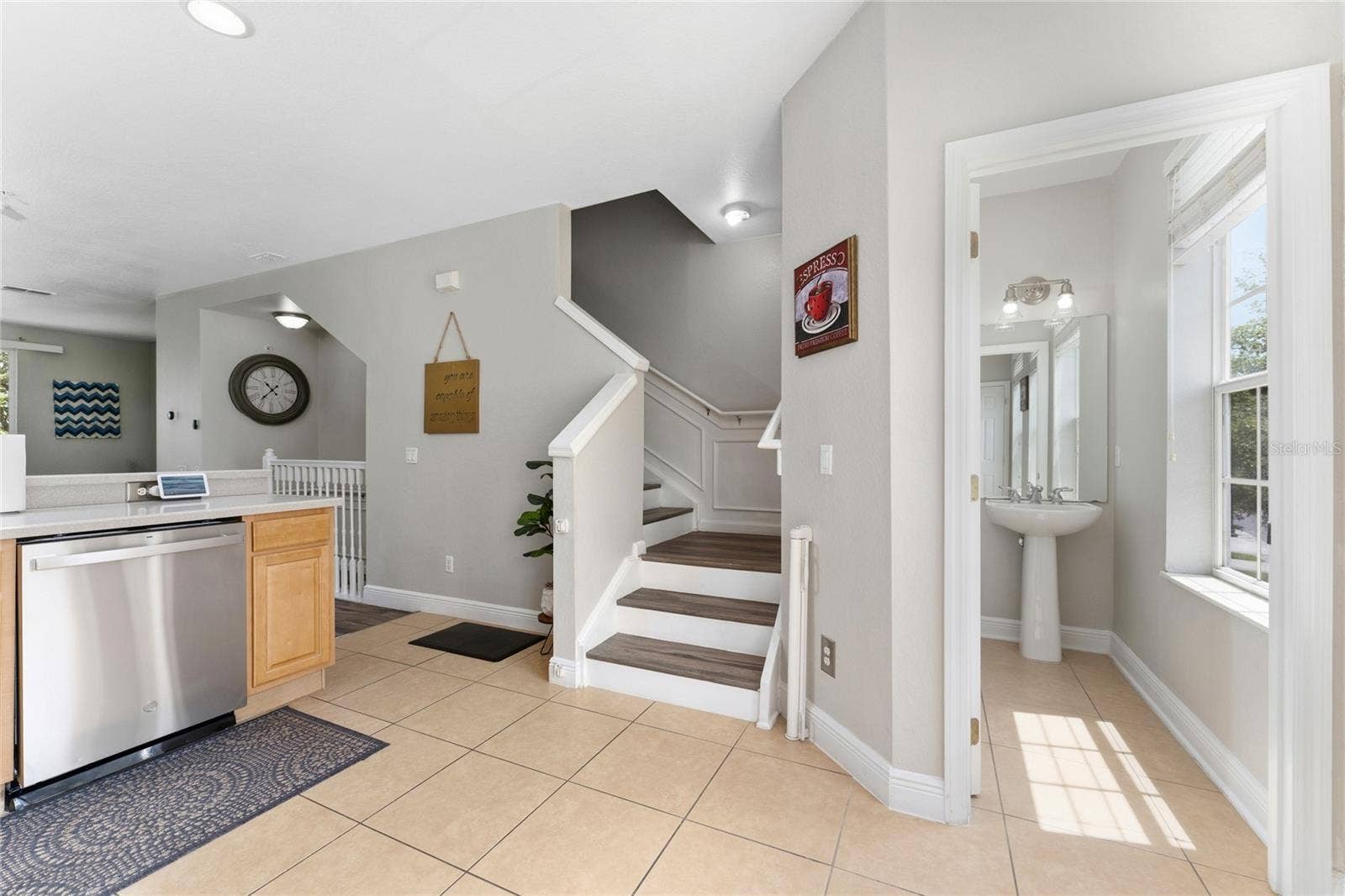 5026 TIDEVIEW CIR, #17, Orlando, FL 32819