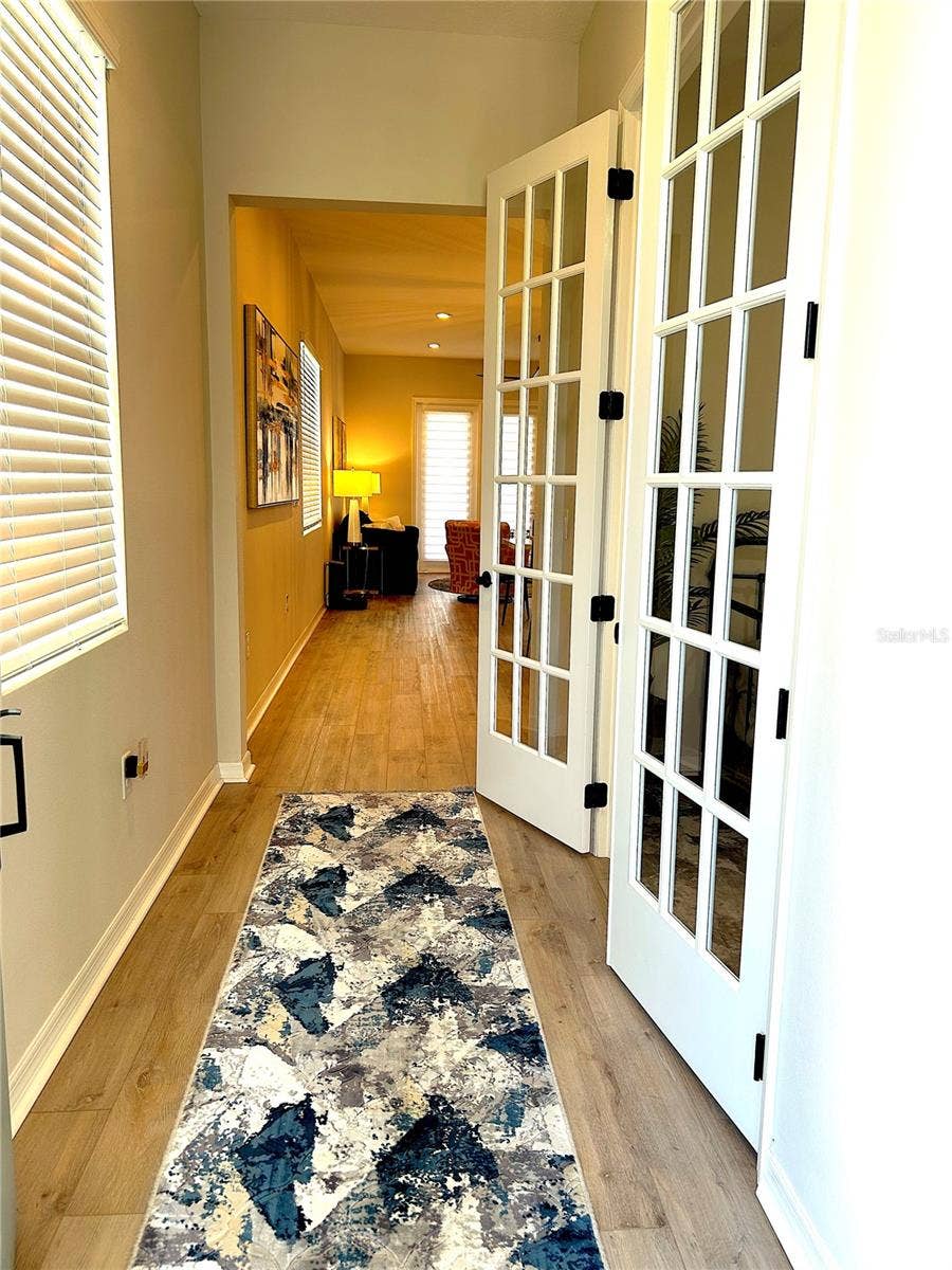 2043 KEY BAY TRAIL, Kissimmee, FL 34747 Front foyer