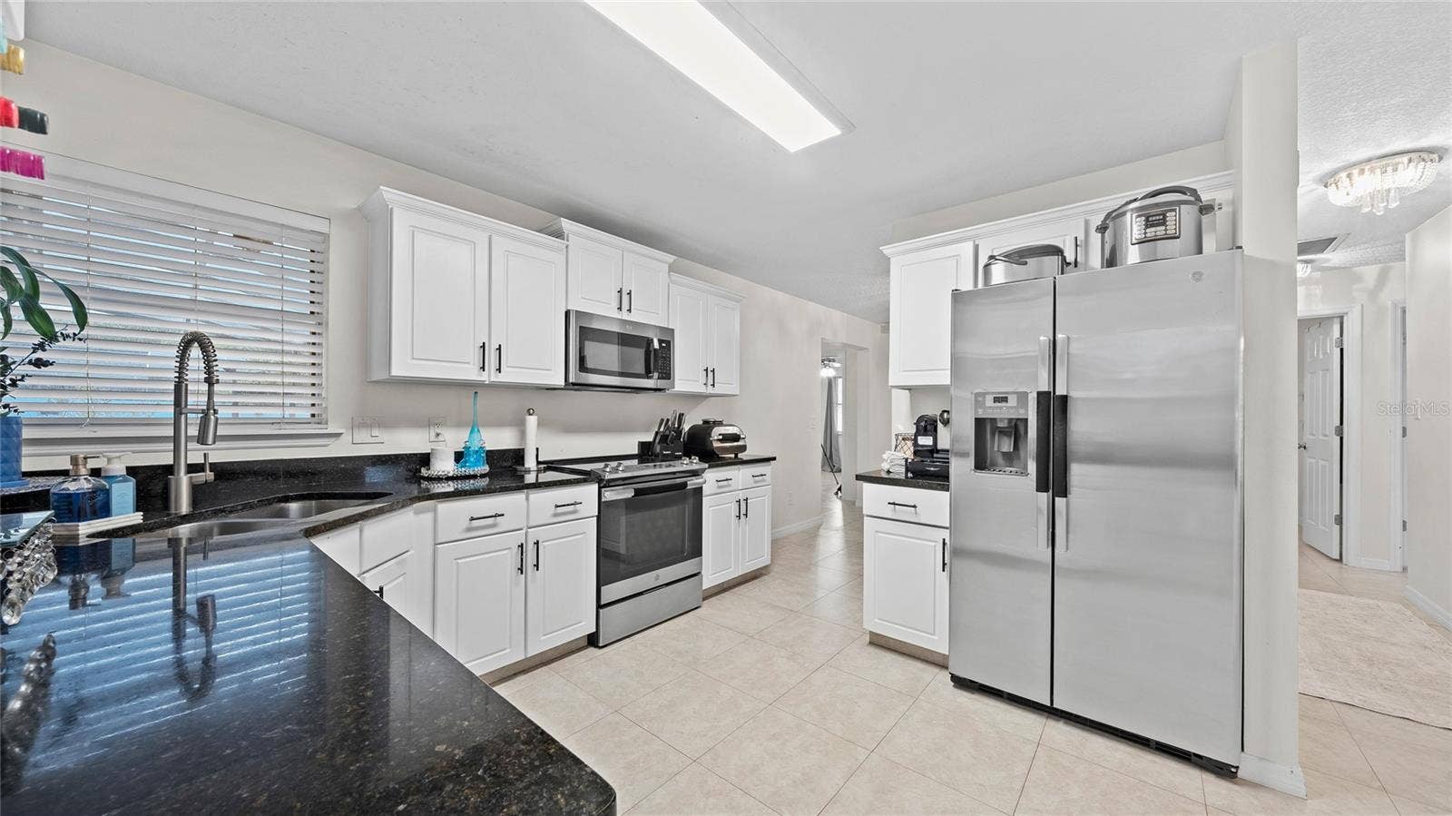 665 CITRUS AVENUE, Oviedo, FL 32765 Kitchen