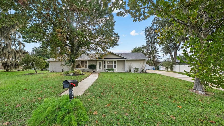 Property photo for 665 CITRUS AVENUE, Oviedo, FL