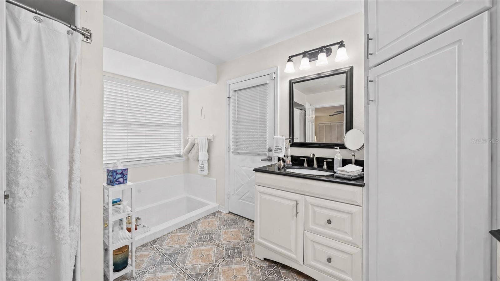 665 CITRUS AVENUE, Oviedo, FL 32765 Primary Bathroom