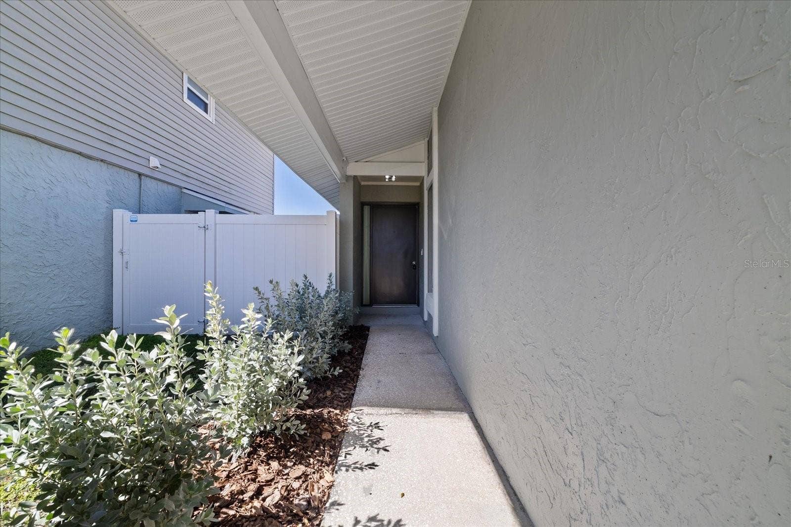 10710 KEY LIME WAY, Tampa, FL 33624 10710 KEY LIME WAY, Tampa, FL 33624