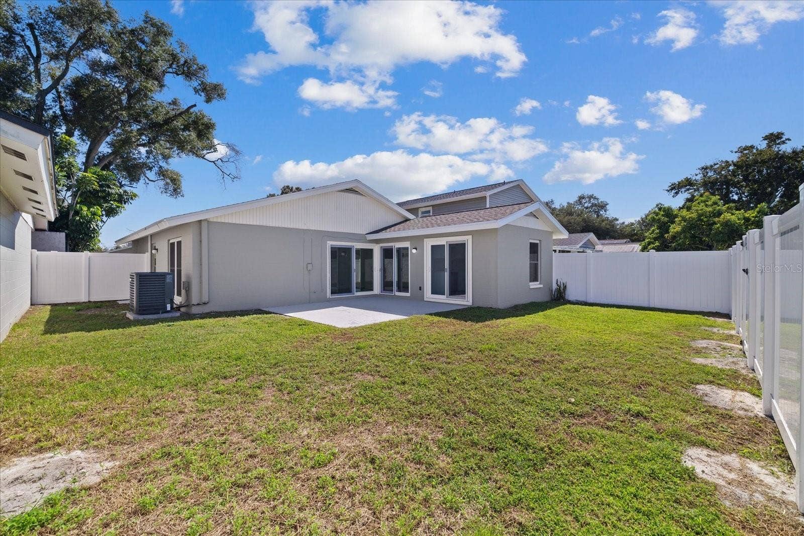 10710 KEY LIME WAY, Tampa, FL 33624 10710 KEY LIME WAY, Tampa, FL 33624