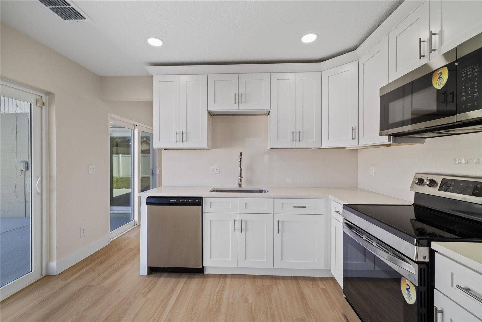 10710 KEY LIME WAY, Tampa, FL 33624 10710 KEY LIME WAY, Tampa, FL 33624