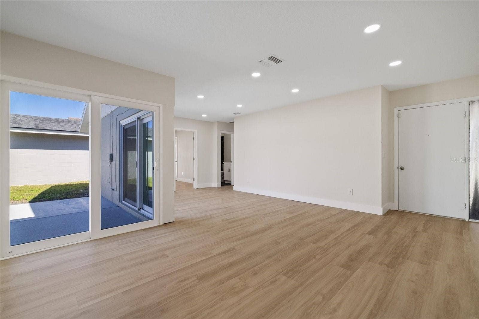 10710 KEY LIME WAY, Tampa, FL 33624 10710 KEY LIME WAY, Tampa, FL 33624