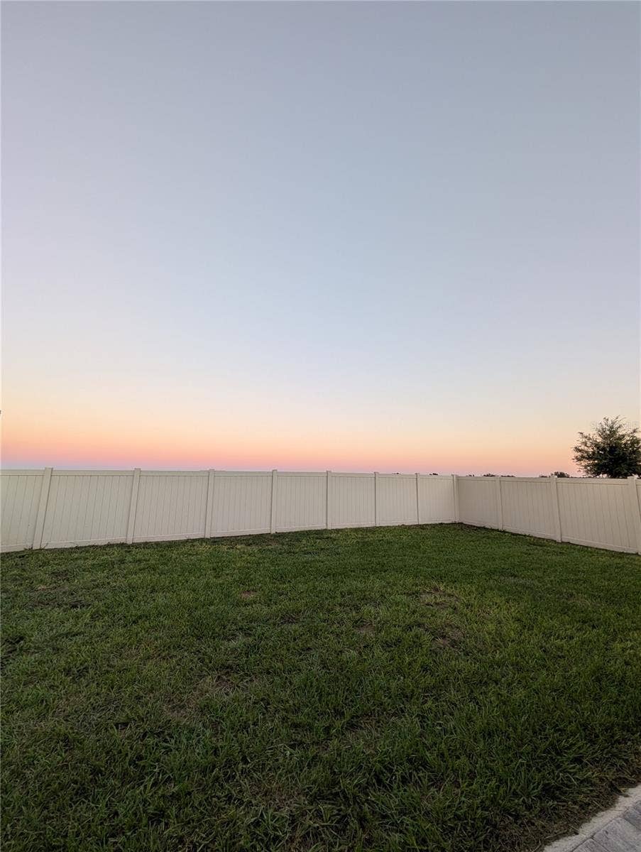 Lake Wales, FL 33898 PATIO