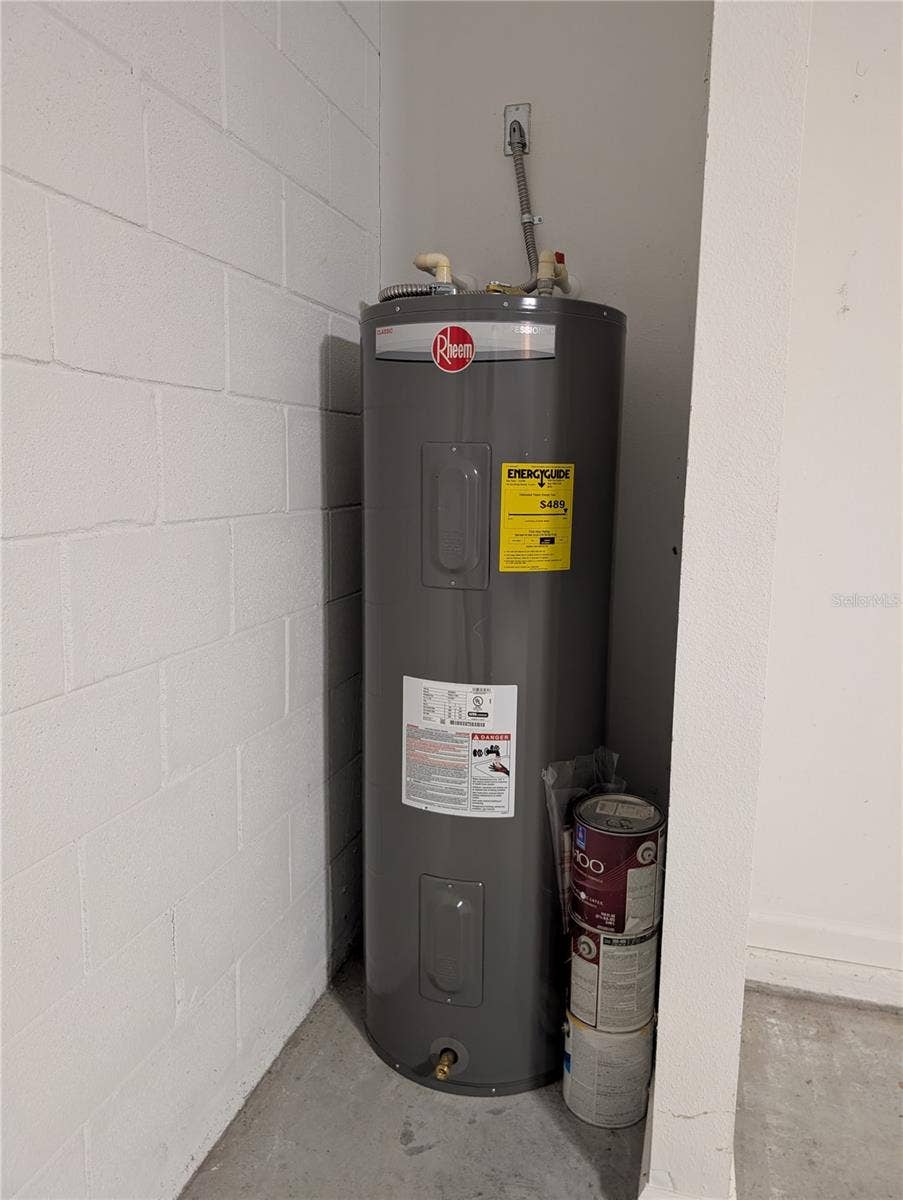 Lake Wales, FL 33898 WATER HEATER