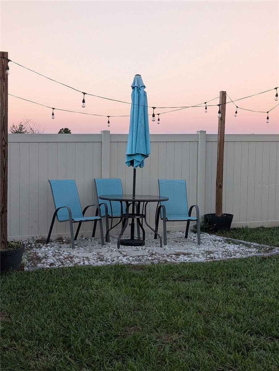 Lake Wales, FL 33898 PATIO 2