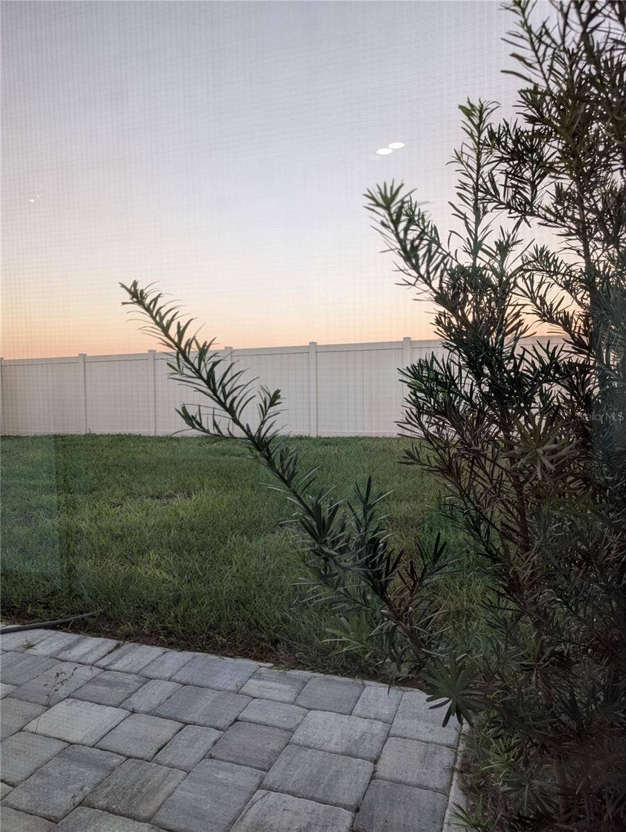 Lake Wales, FL 33898 PATIO 1