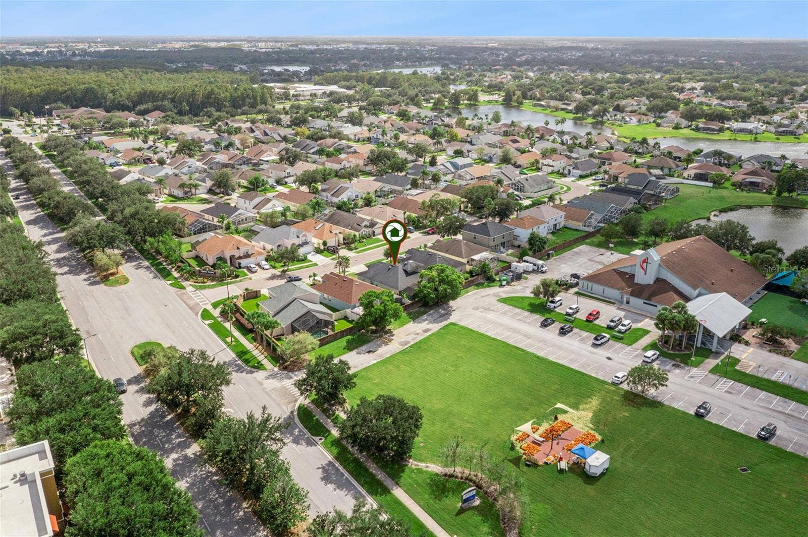 13714 HUNTWICK DRIVE, Orlando, FL 32837 13714 HUNTWICK DRIVE, Orlando, FL 32837