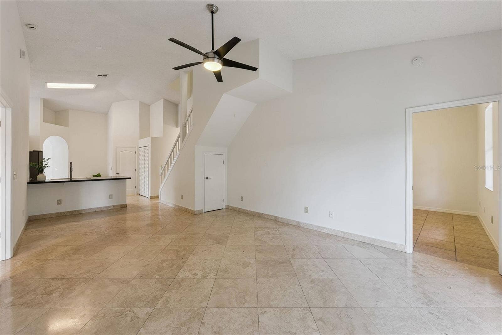 13714 HUNTWICK DRIVE, Orlando, FL 32837 13714 HUNTWICK DRIVE, Orlando, FL 32837