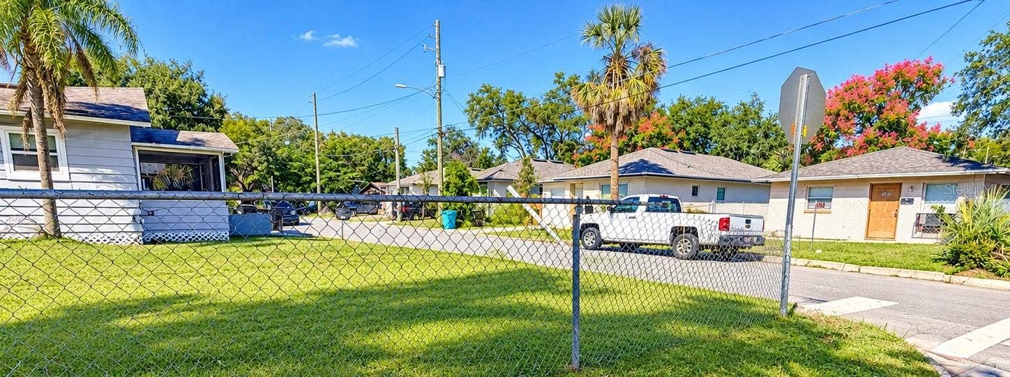 1004 COLYER STREET, Orlando, FL 32805 Photo taken from westmoreland sidewalk