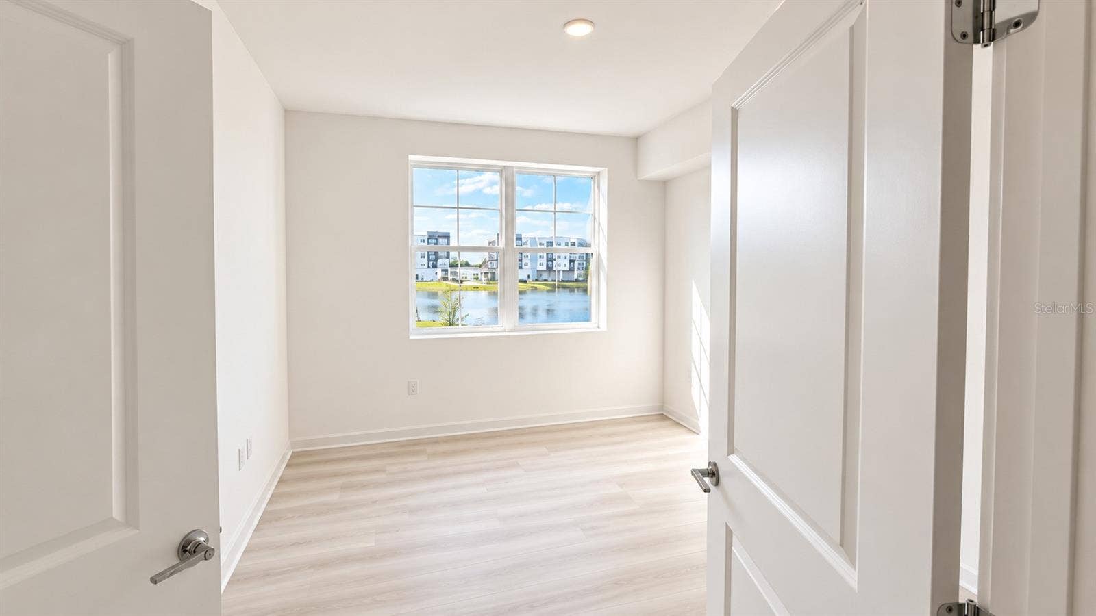 5587 MILLENIA BOULEVARD, #213, Orlando, FL 32839 5587 MILLENIA BOULEVARD, #213, Orlando, FL 32839
