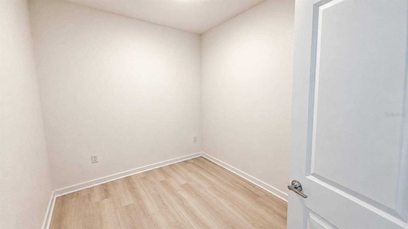 5587 MILLENIA BOULEVARD, #213, Orlando, FL 32839 5587 MILLENIA BOULEVARD, #213, Orlando, FL 32839