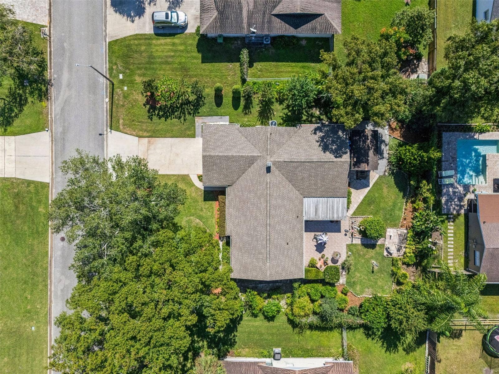 390 GROVE COURT, Winter Garden, FL 34787 390 GROVE COURT, Winter Garden, FL 34787