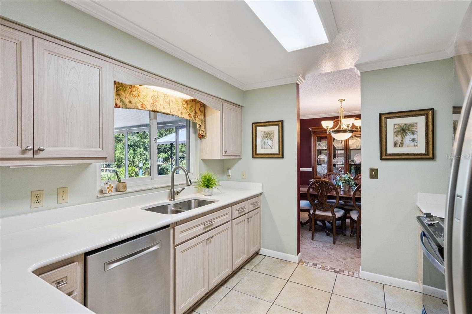 390 GROVE COURT, Winter Garden, FL 34787 390 GROVE COURT, Winter Garden, FL 34787