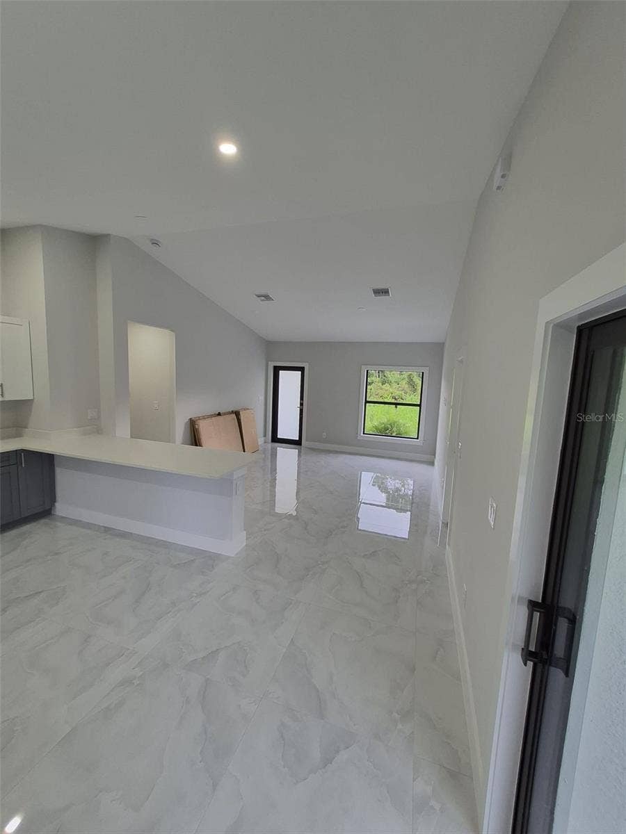 442 WICKHAM AVENUE S, Lehigh Acres, FL 33974