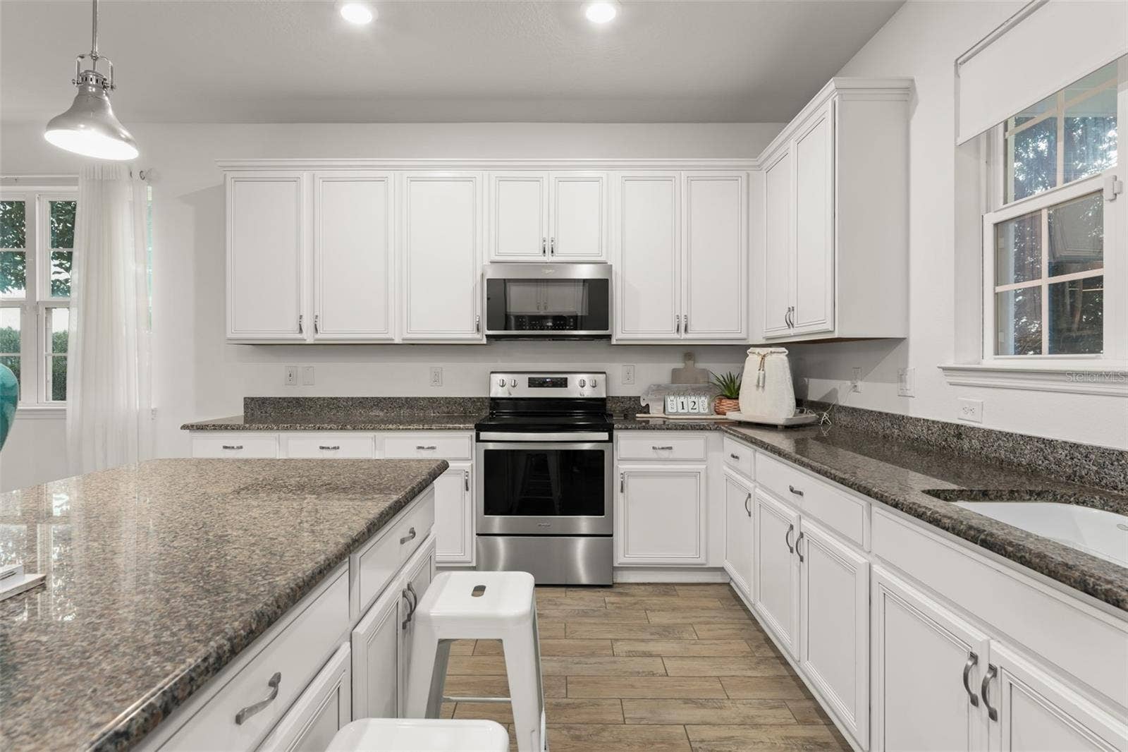 13731 CALERA ALLEY, Windermere, FL 34786 13731 CALERA ALLEY, Windermere, FL 34786