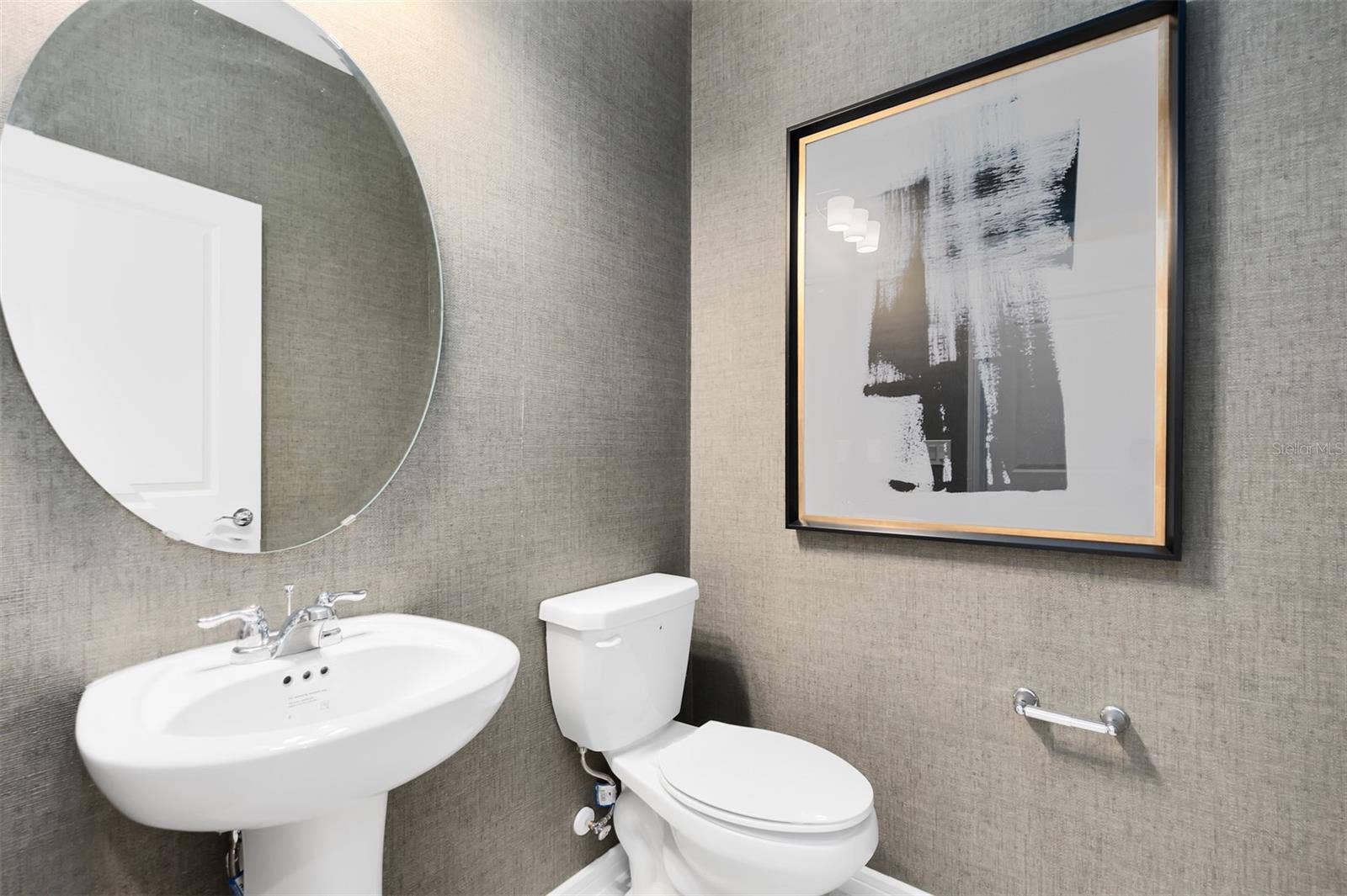 2119 SOUTHBURY DRIVE, Kissimmee, FL 34744 Model Home Design Only. Pictures and furnishings are for illustrative purposes only. Elevations, colors and options may vary. Furniture is for model home staging only.?