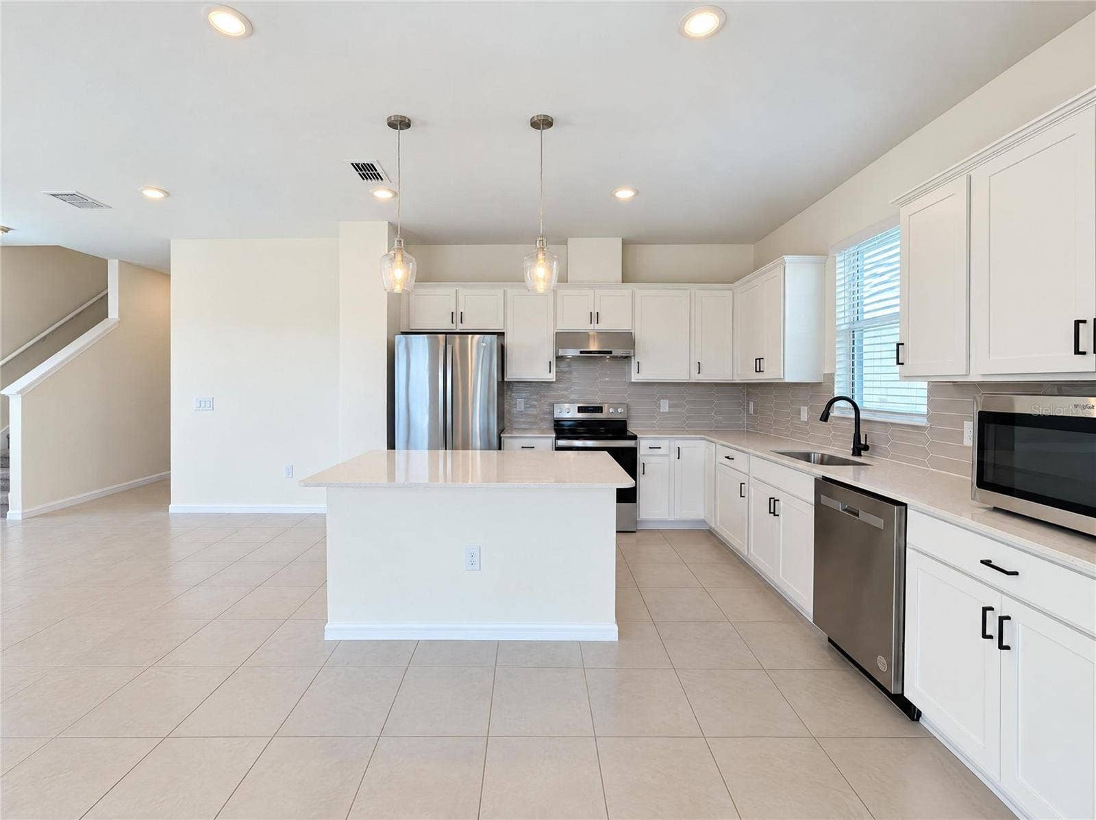 9426 LAMINE WAY, Parrish, FL 34219 9426 LAMINE WAY, Parrish, FL 34219