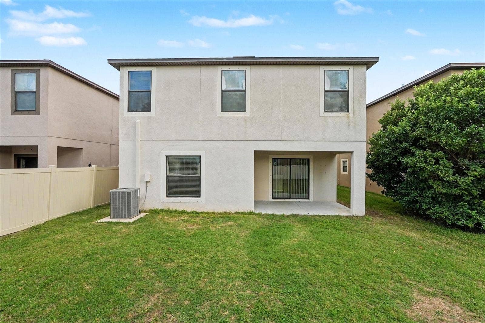 10015 NEWMINSTER LOOP, Ruskin, FL 33573 10015 NEWMINSTER LOOP, Ruskin, FL 33573
