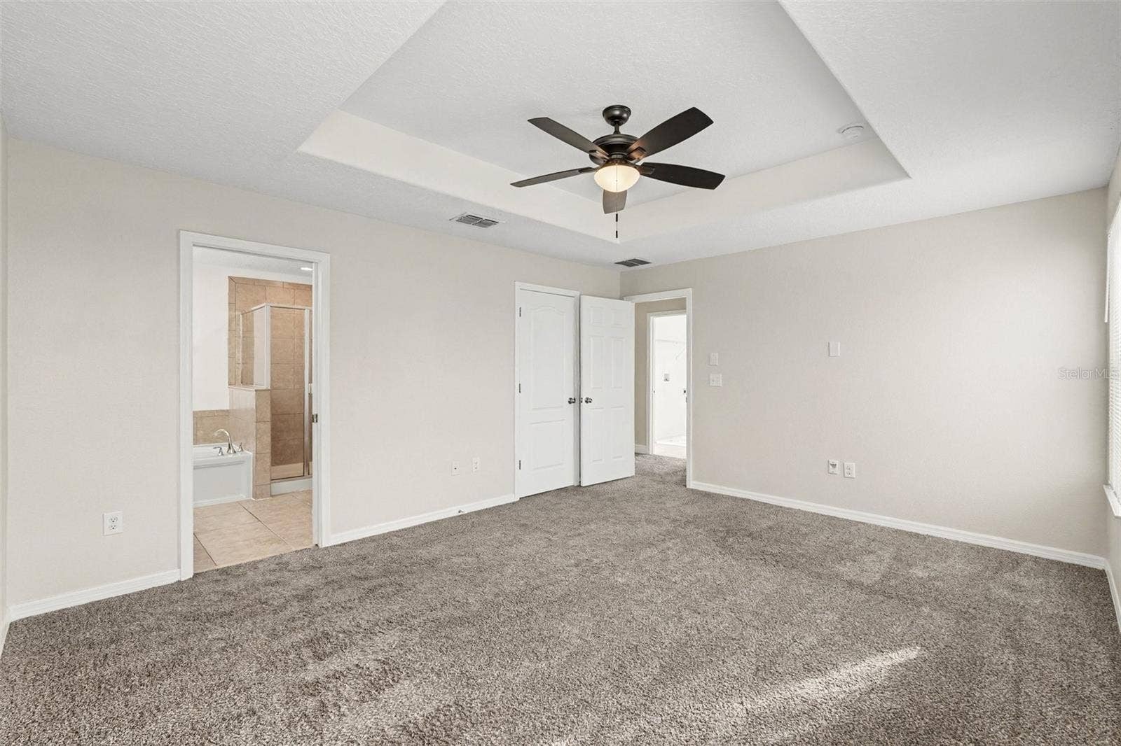 10015 NEWMINSTER LOOP, Ruskin, FL 33573 10015 NEWMINSTER LOOP, Ruskin, FL 33573