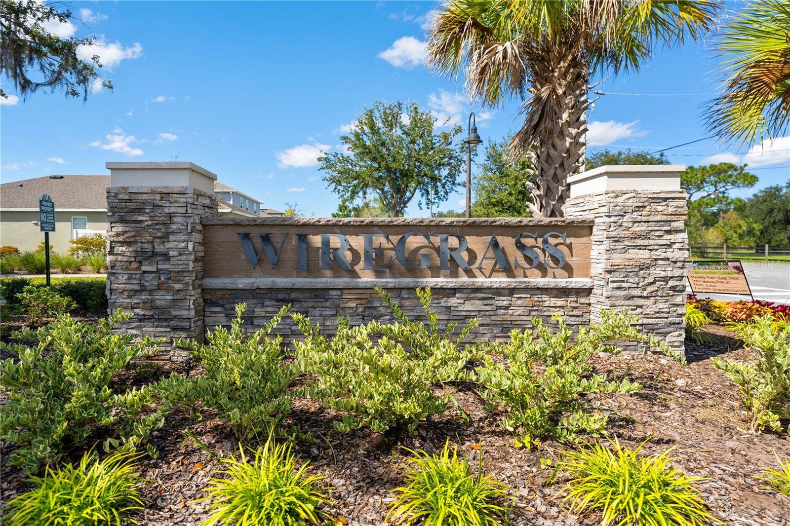 5657 CAMILLA STREET, St Cloud, FL 34771 Entrance to the community