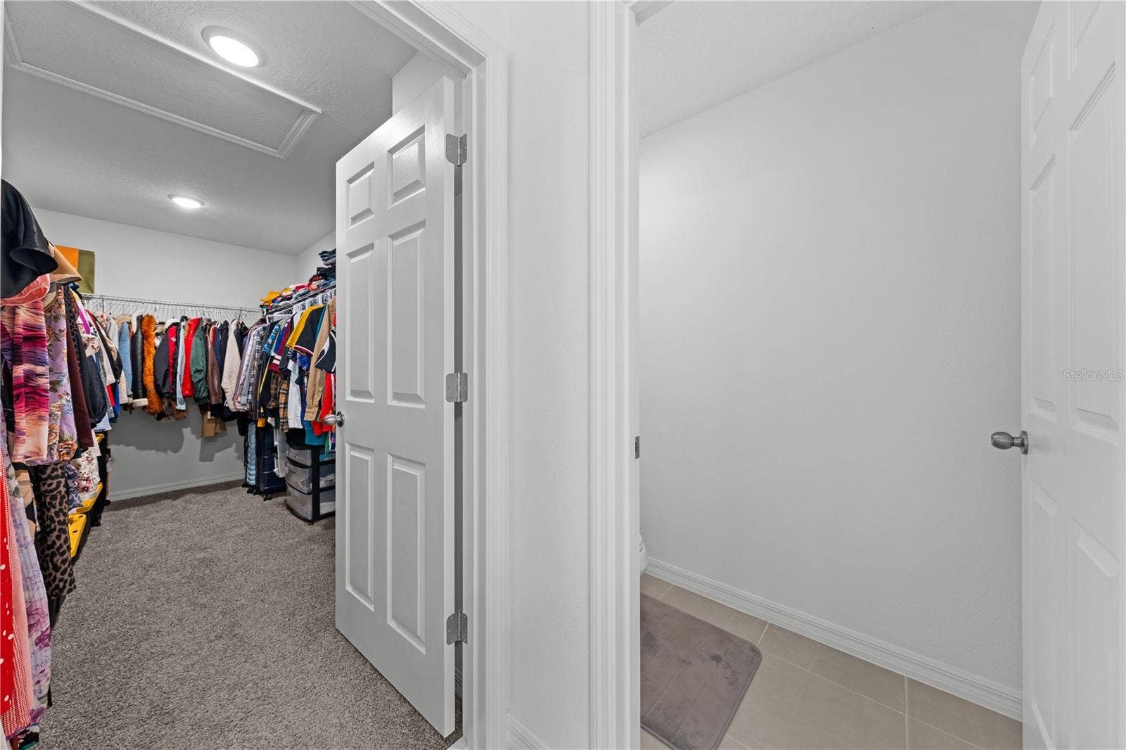 5657 CAMILLA STREET, St Cloud, FL 34771 Walk in closet