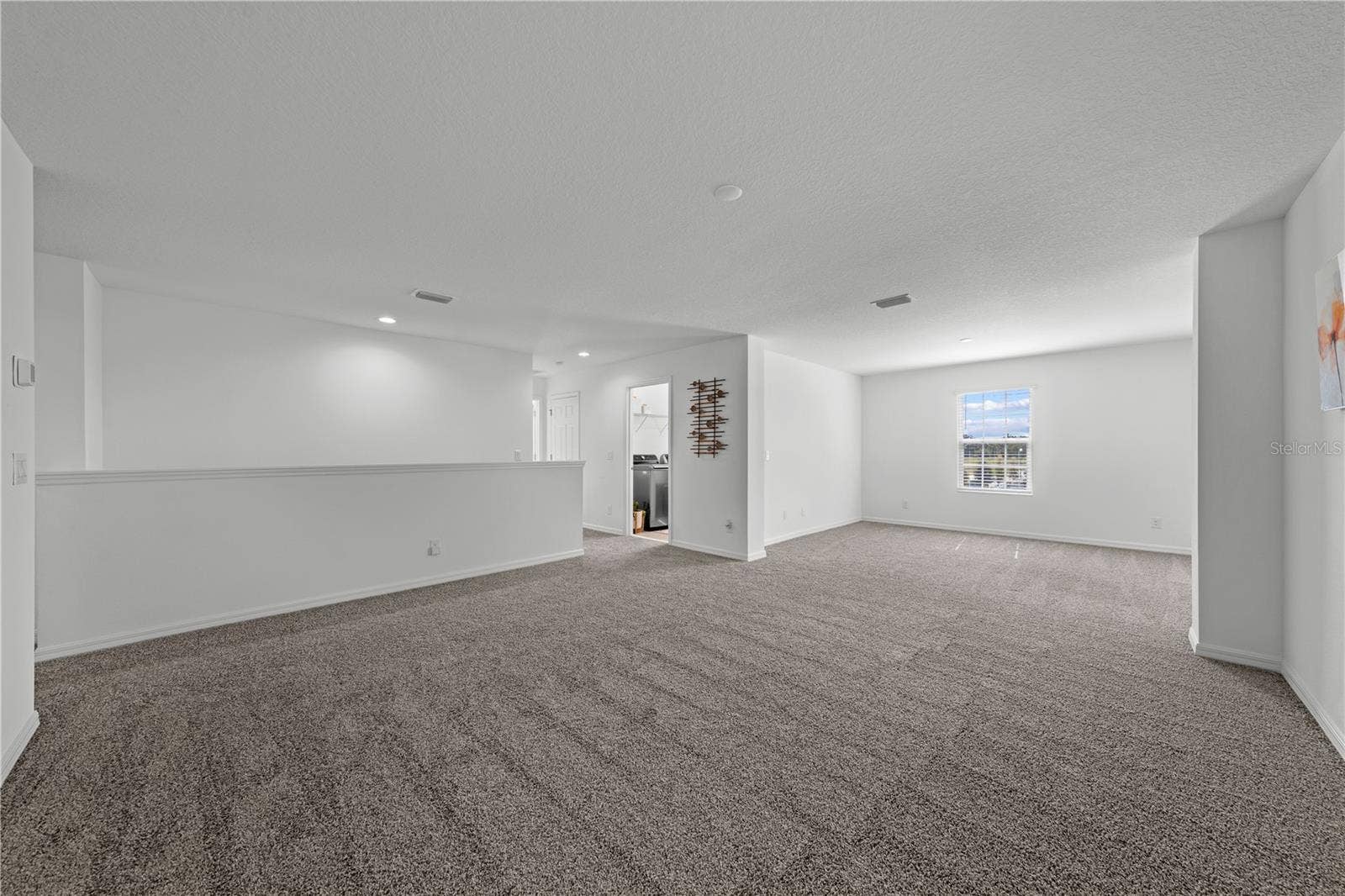 5657 CAMILLA STREET, St Cloud, FL 34771 Loft and bonus room