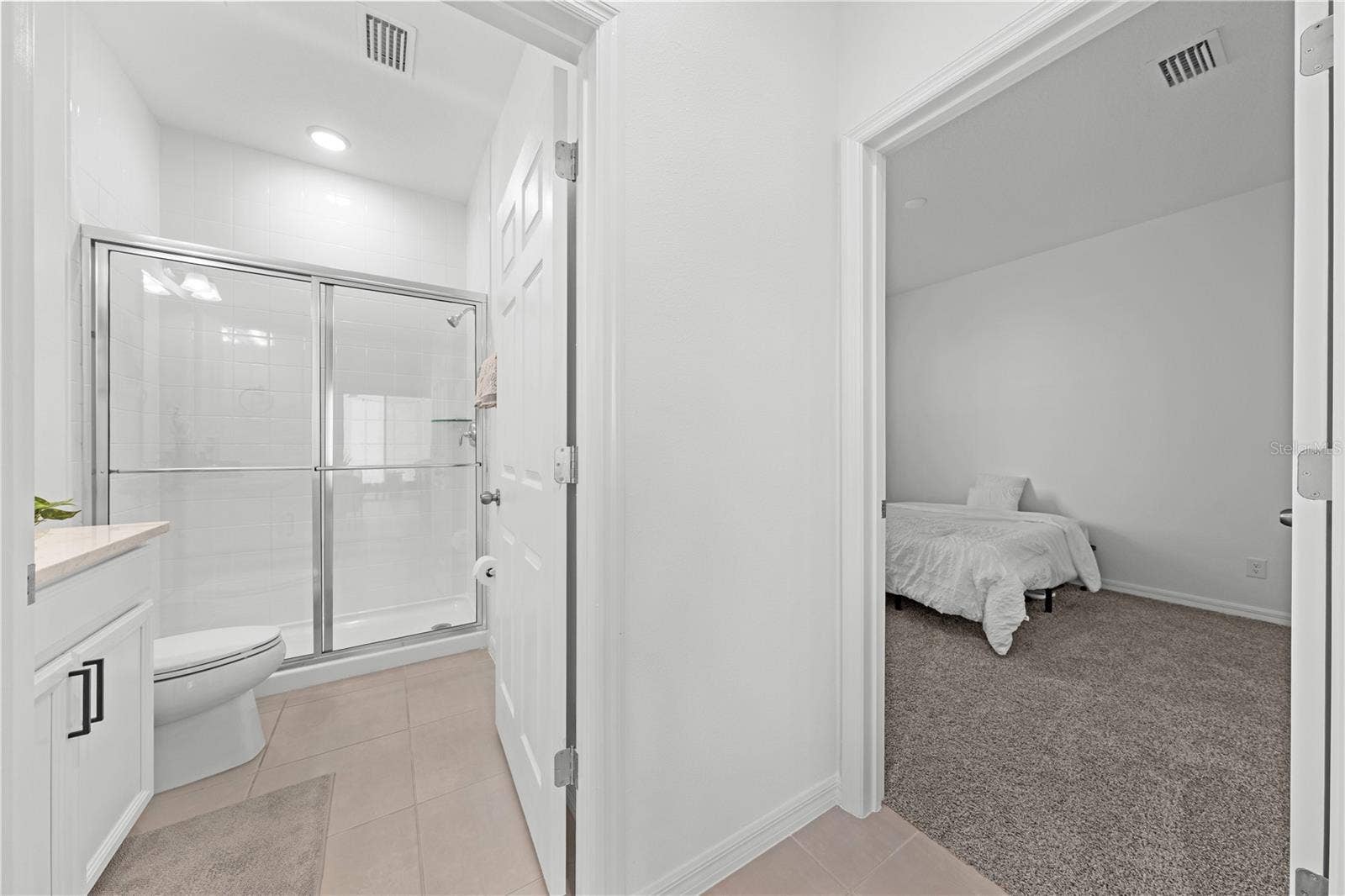5657 CAMILLA STREET, St Cloud, FL 34771 Downstairs bed and bath