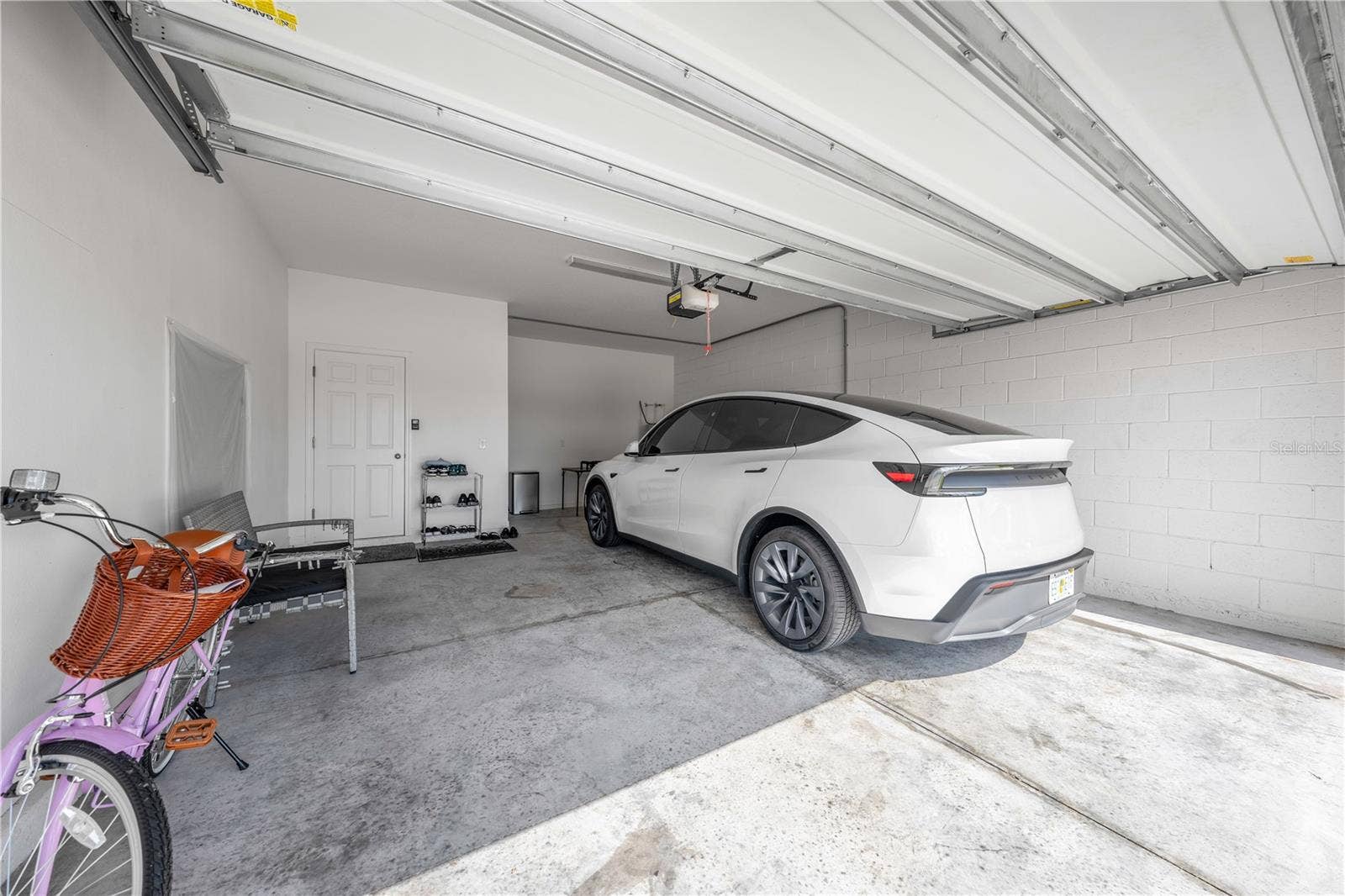5657 CAMILLA STREET, St Cloud, FL 34771 Garage