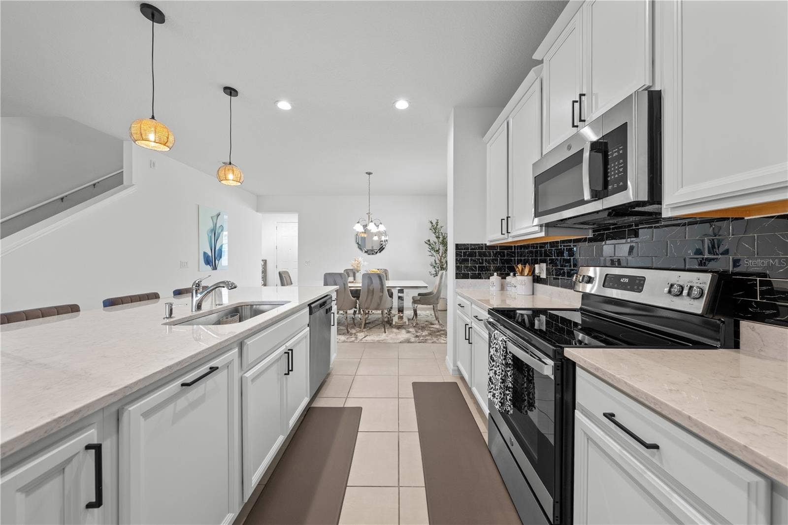 5657 CAMILLA STREET, St Cloud, FL 34771 Kitchen
