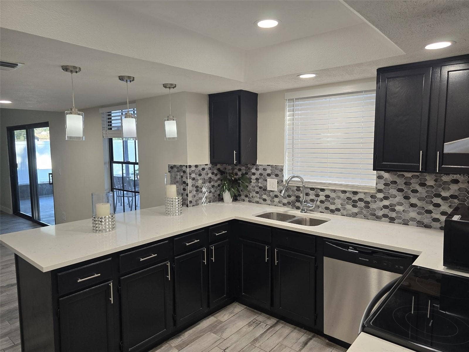 541 EMBERWOOD DRIVE, Brandon, FL 33511 541 EMBERWOOD DRIVE, Brandon, FL 33511