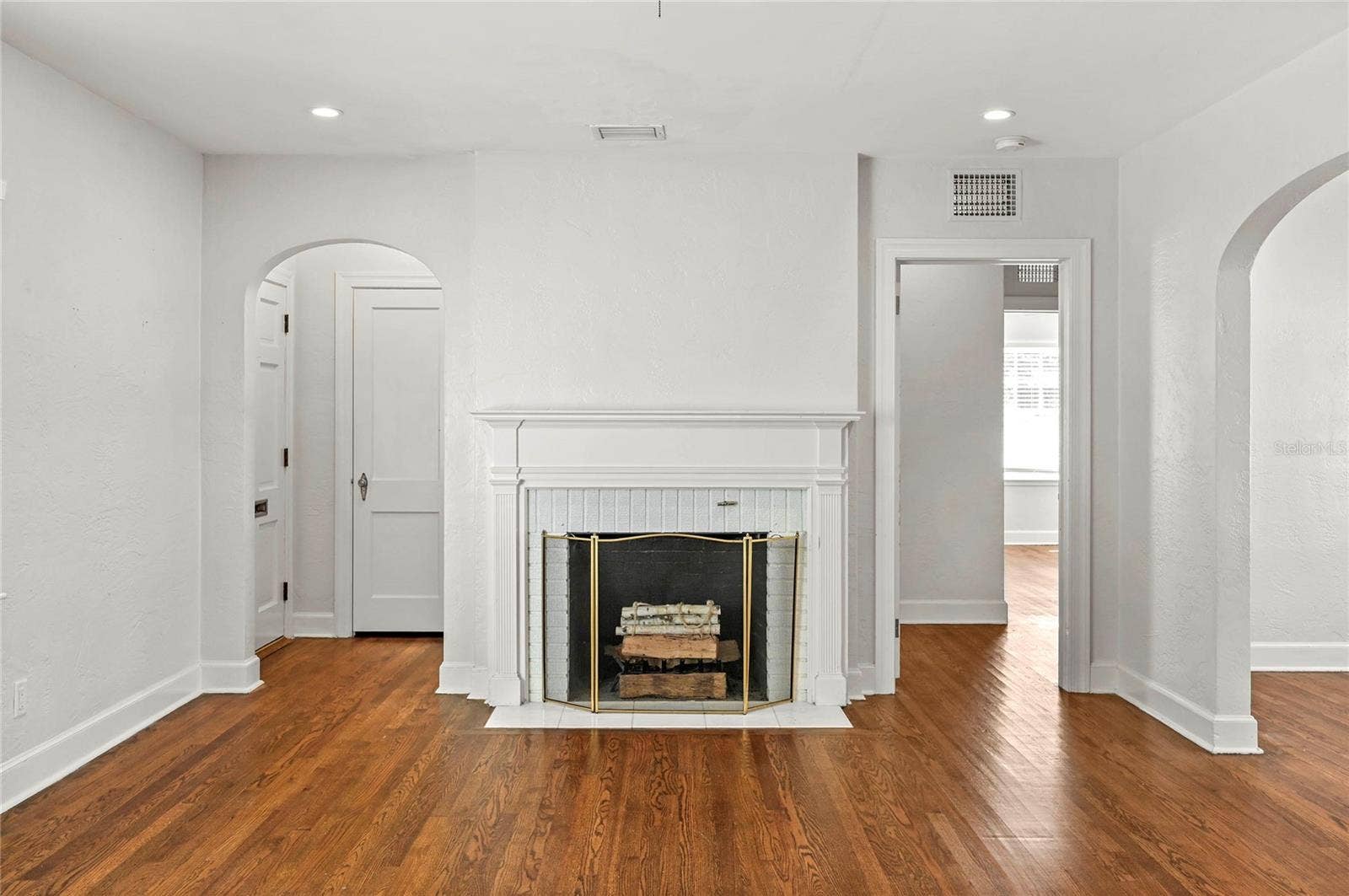 1401 PELHAM ROAD, Winter Park, FL 32789 1401 PELHAM ROAD, Winter Park, FL 32789