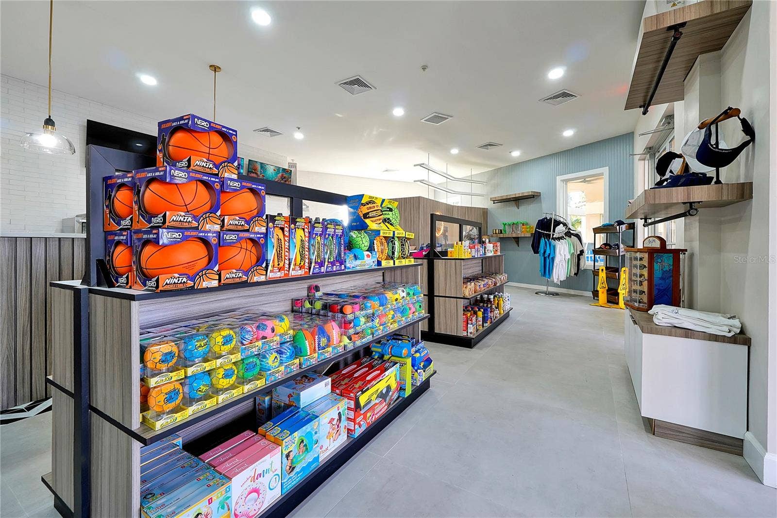2785 ALMATON LOOP, #303, Kissimmee, FL 34747 2785 ALMATON LOOP, #303, Kissimmee, FL 34747