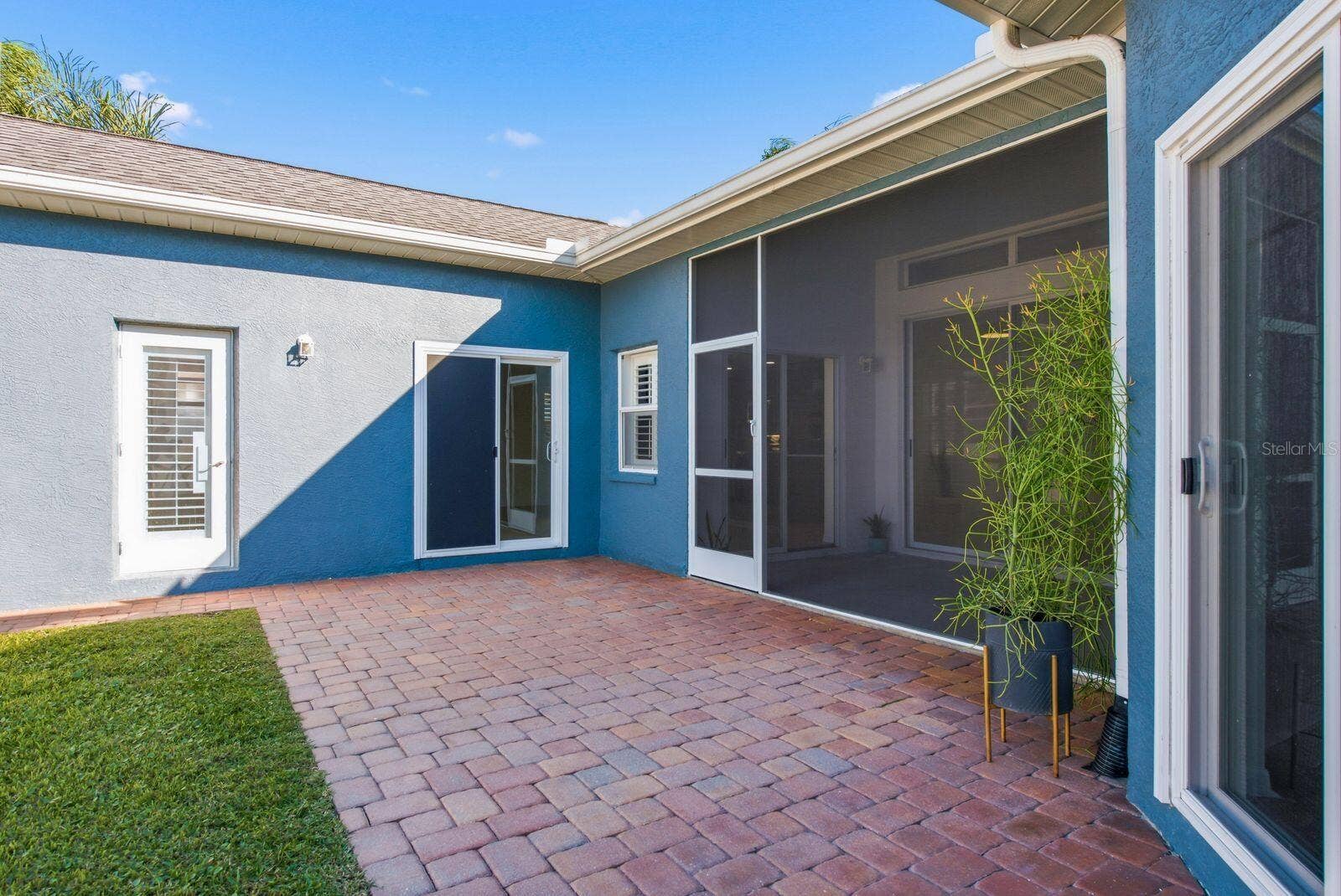1261 SALT LAKE DRIVE, Tarpon Springs, FL 34689 1261 SALT LAKE DRIVE, Tarpon Springs, FL 34689