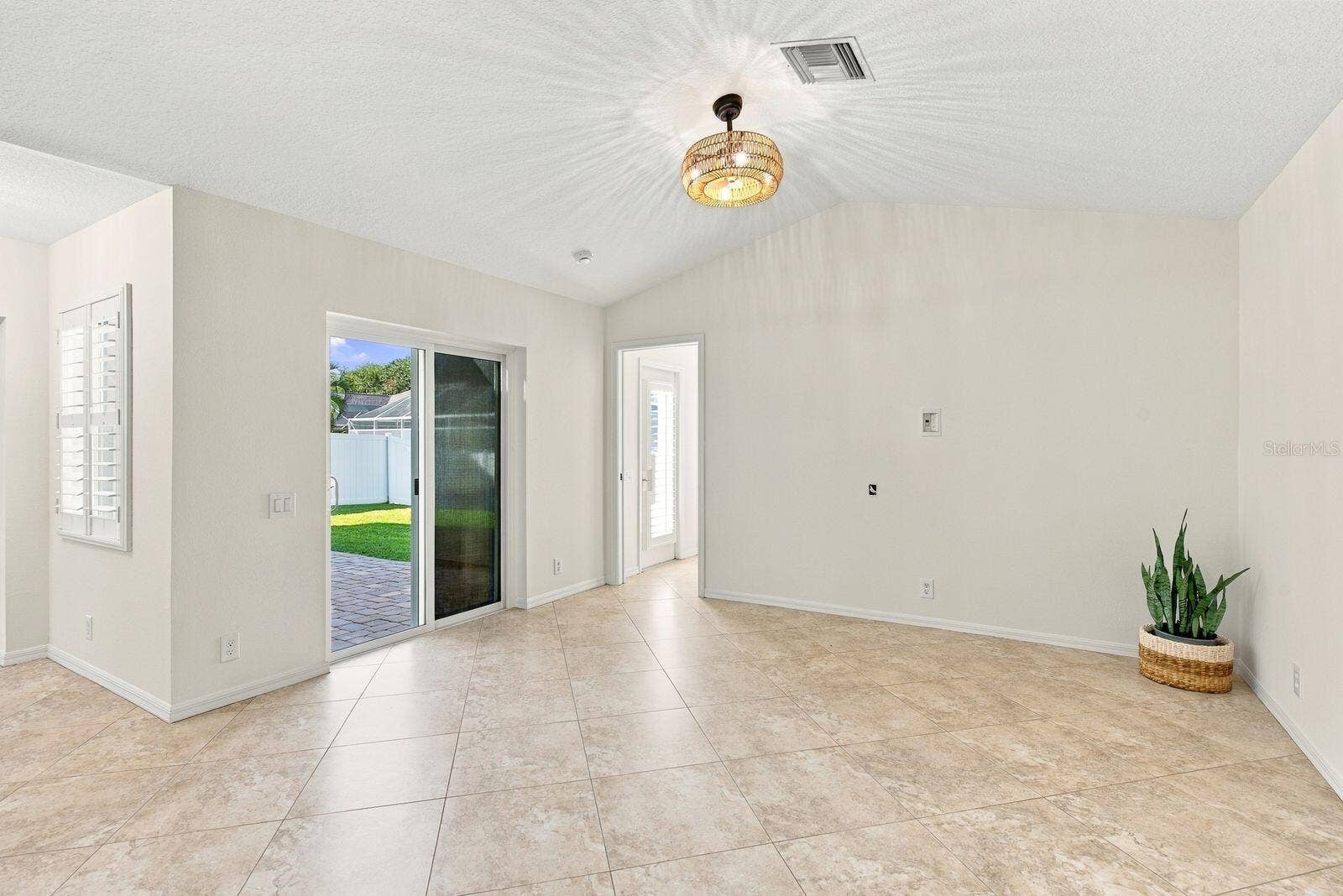 1261 SALT LAKE DRIVE, Tarpon Springs, FL 34689 1261 SALT LAKE DRIVE, Tarpon Springs, FL 34689