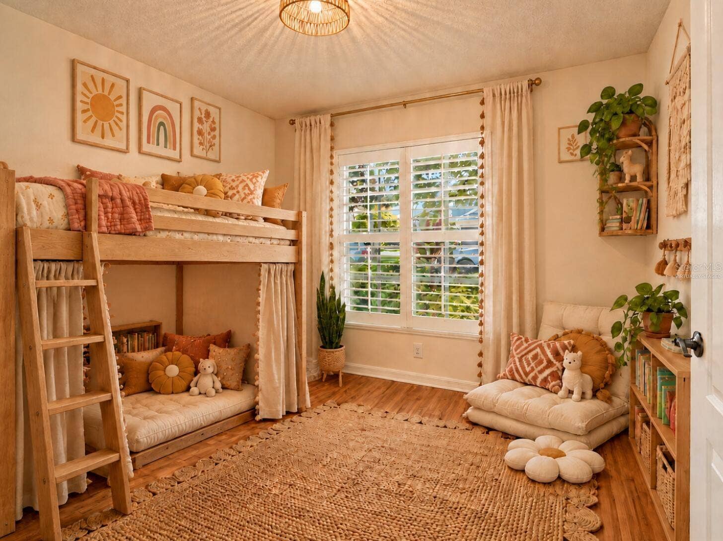 1261 SALT LAKE DRIVE, Tarpon Springs, FL 34689 Virtually Staged
