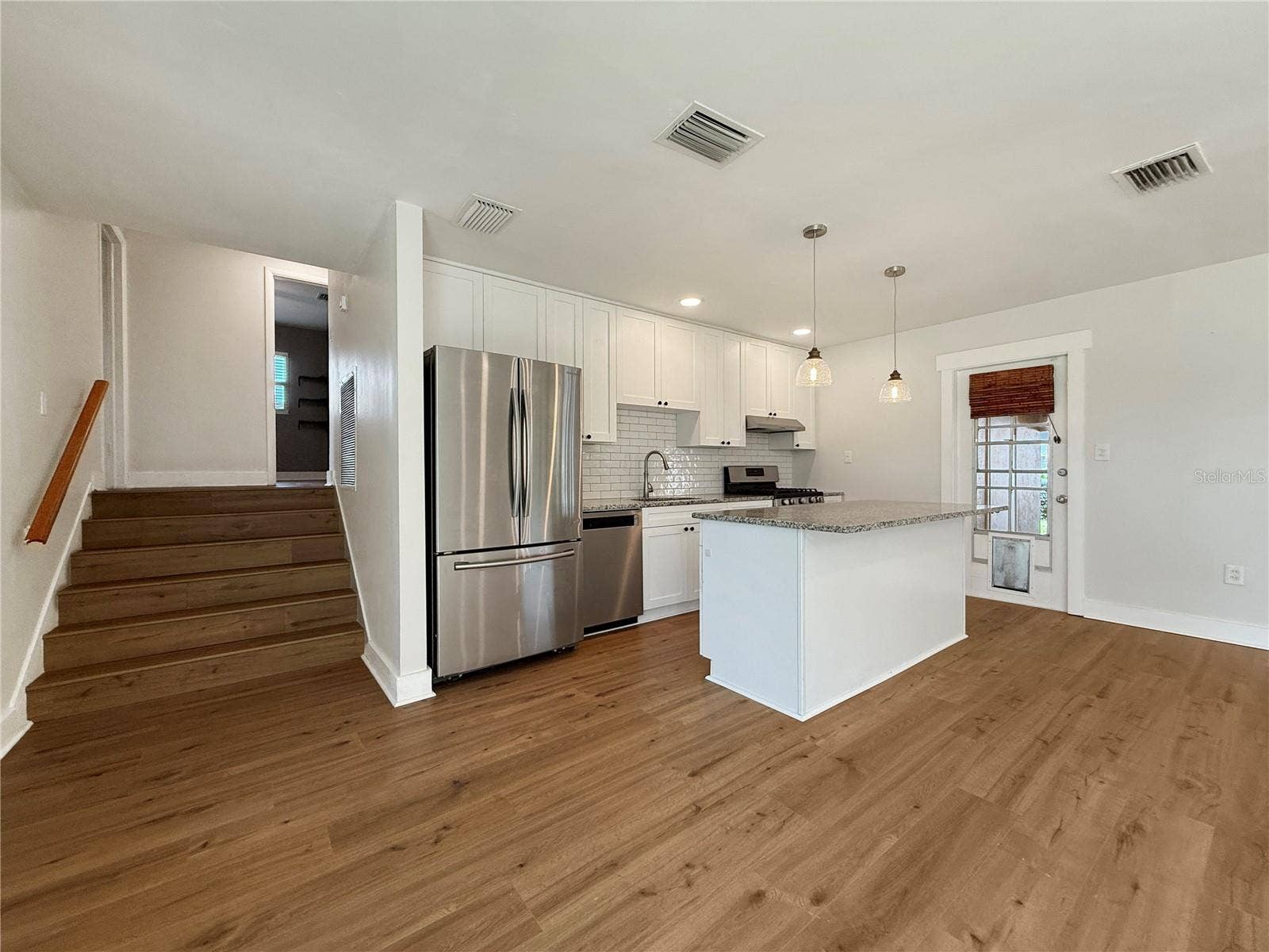 4501 S CORTEZ AVE, Tampa, FL 33611 4501 S CORTEZ AVE, Tampa, FL 33611