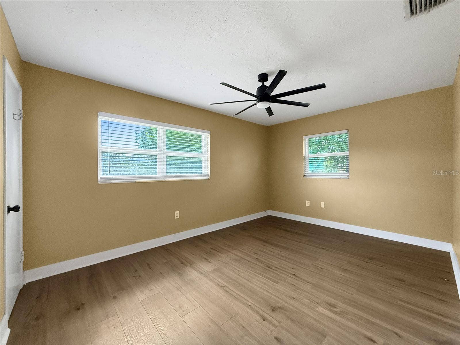 4501 S CORTEZ AVE, Tampa, FL 33611 4501 S CORTEZ AVE, Tampa, FL 33611