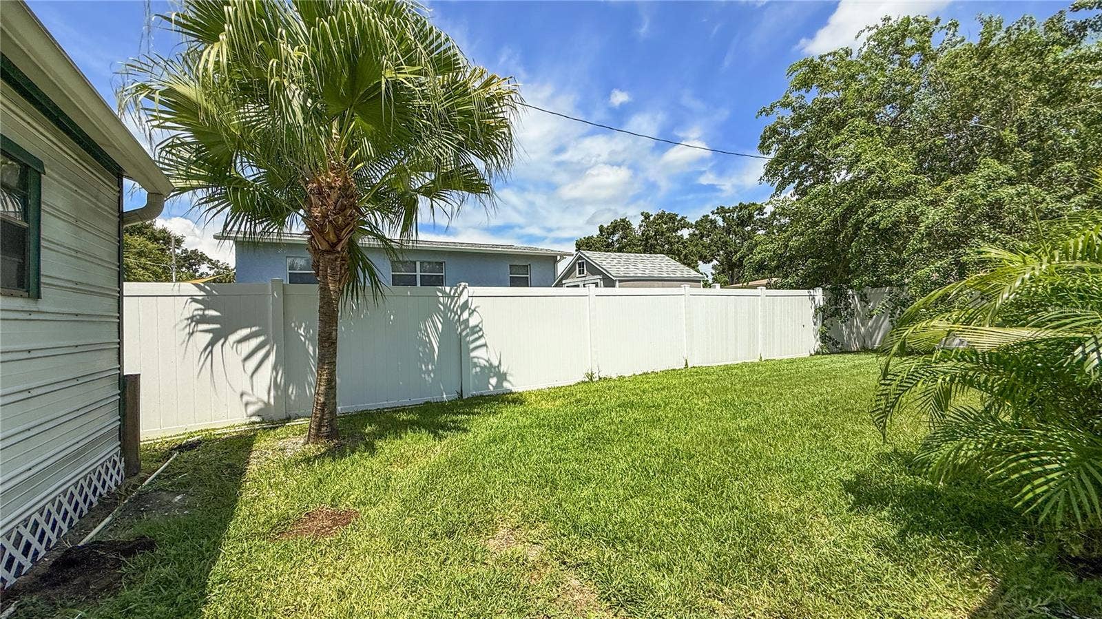 4501 S CORTEZ AVE, Tampa, FL 33611 4501 S CORTEZ AVE, Tampa, FL 33611