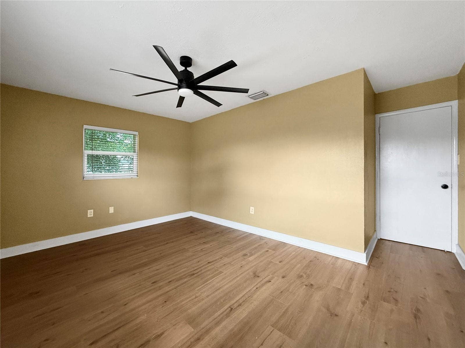 4501 S CORTEZ AVE, Tampa, FL 33611 4501 S CORTEZ AVE, Tampa, FL 33611