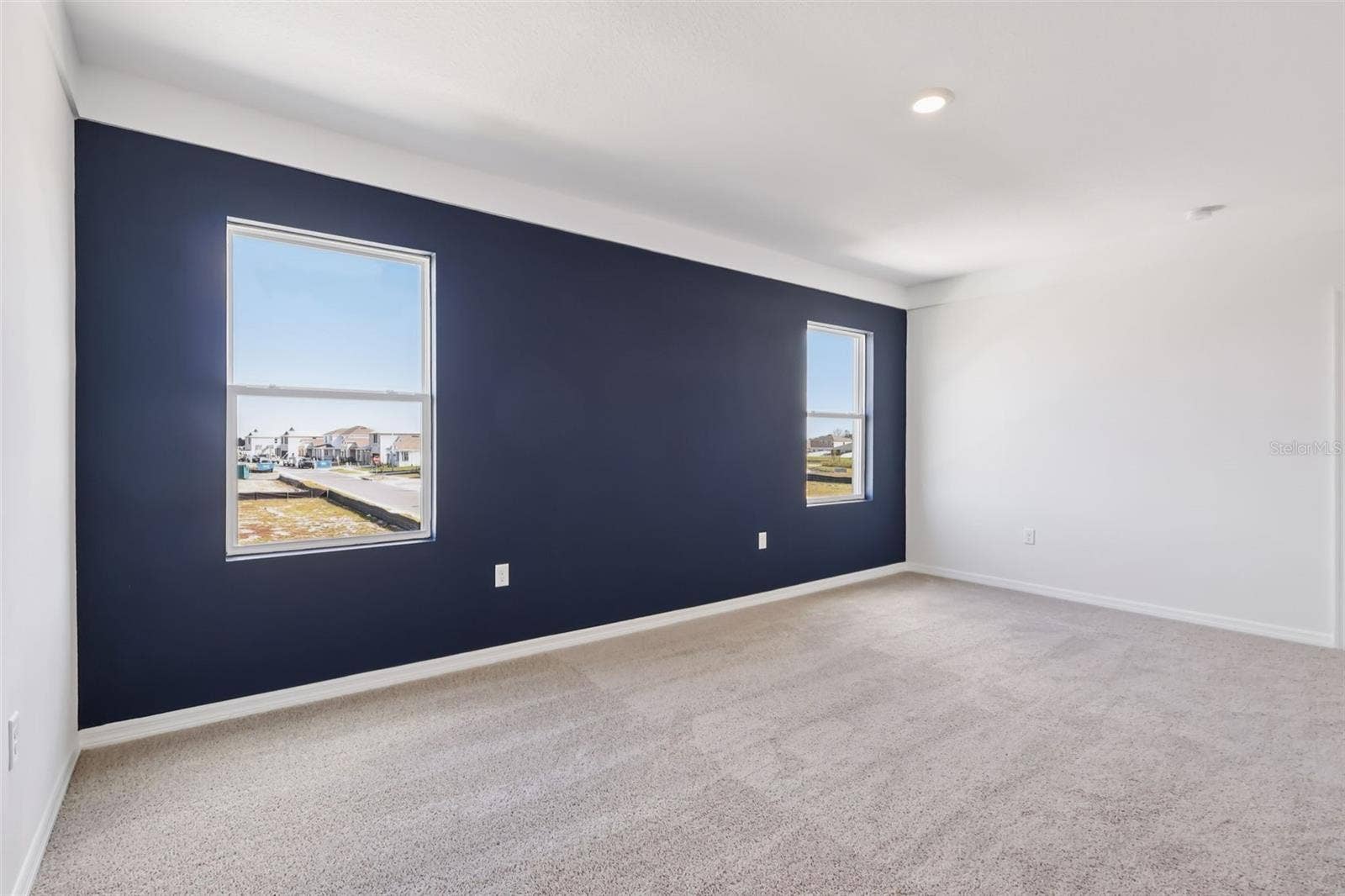 5315 CLOUDBERRY AVENUE, Lakeland, FL 33811 5315 CLOUDBERRY AVENUE, Lakeland, FL 33811