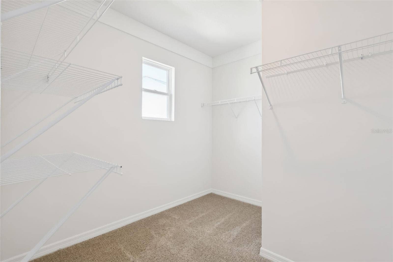 5315 CLOUDBERRY AVENUE, Lakeland, FL 33811 5315 CLOUDBERRY AVENUE, Lakeland, FL 33811
