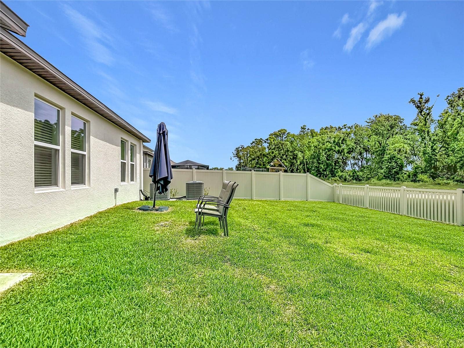 1633 RED LOOP, Lakeland, FL 33801 1633 RED LOOP, Lakeland, FL 33801