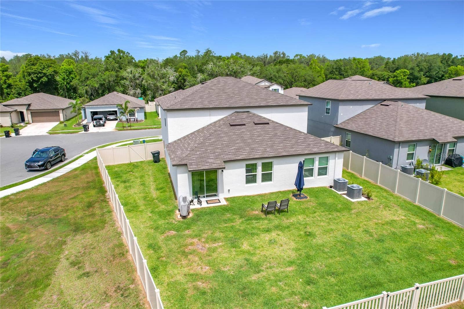 1633 RED LOOP, Lakeland, FL 33801 1633 RED LOOP, Lakeland, FL 33801