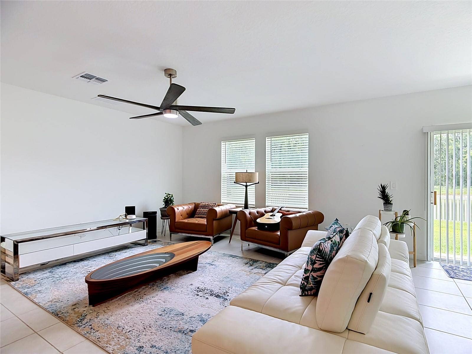 1633 RED LOOP, Lakeland, FL 33801 1633 RED LOOP, Lakeland, FL 33801