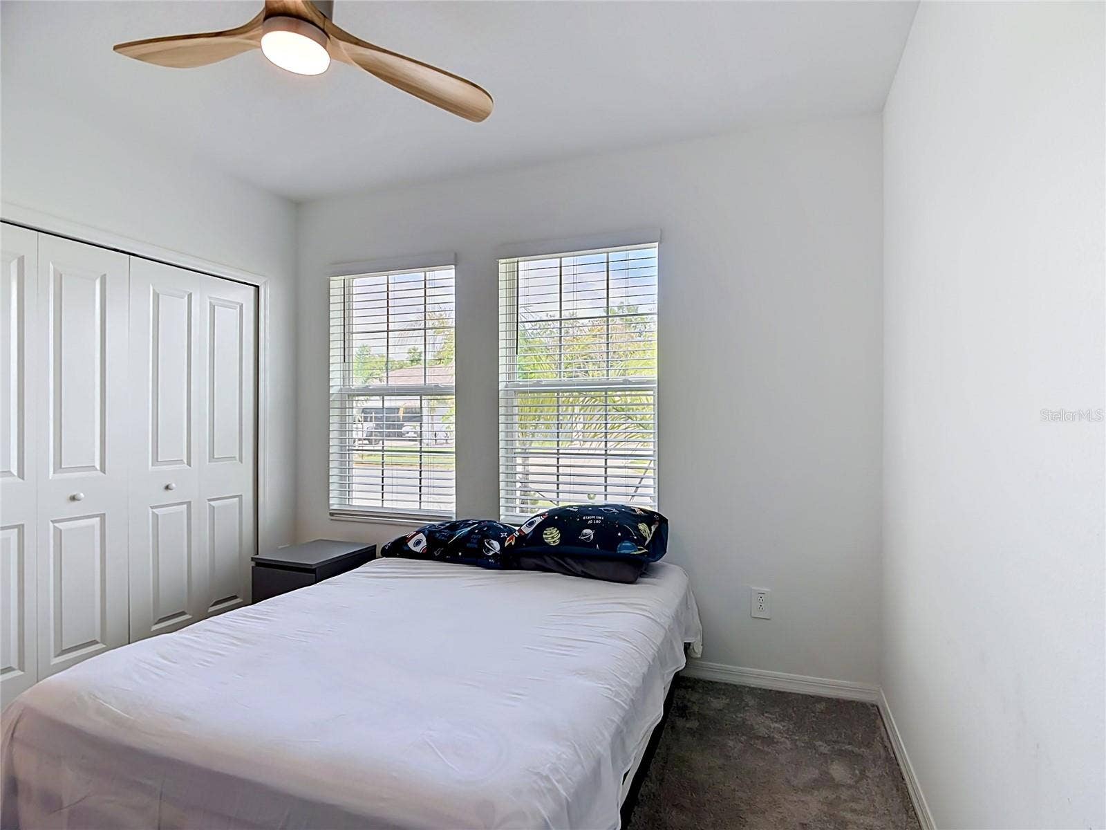 1633 RED LOOP, Lakeland, FL 33801 1633 RED LOOP, Lakeland, FL 33801